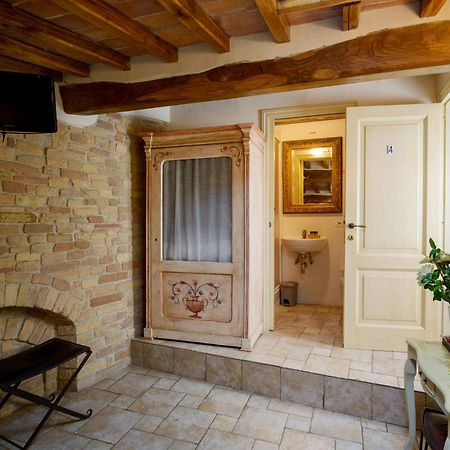 Donna Nobile Hotel San Gimignano Bagian luar foto