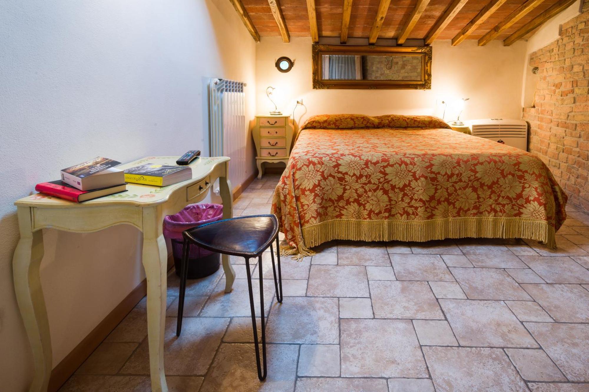 Donna Nobile Hotel San Gimignano Bagian luar foto