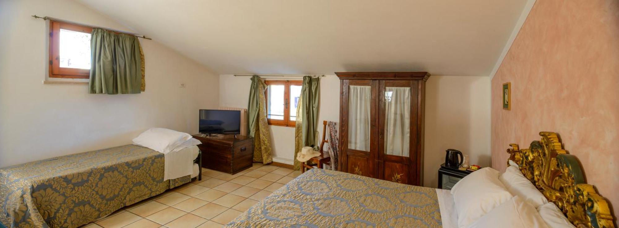 Donna Nobile Hotel San Gimignano Bagian luar foto