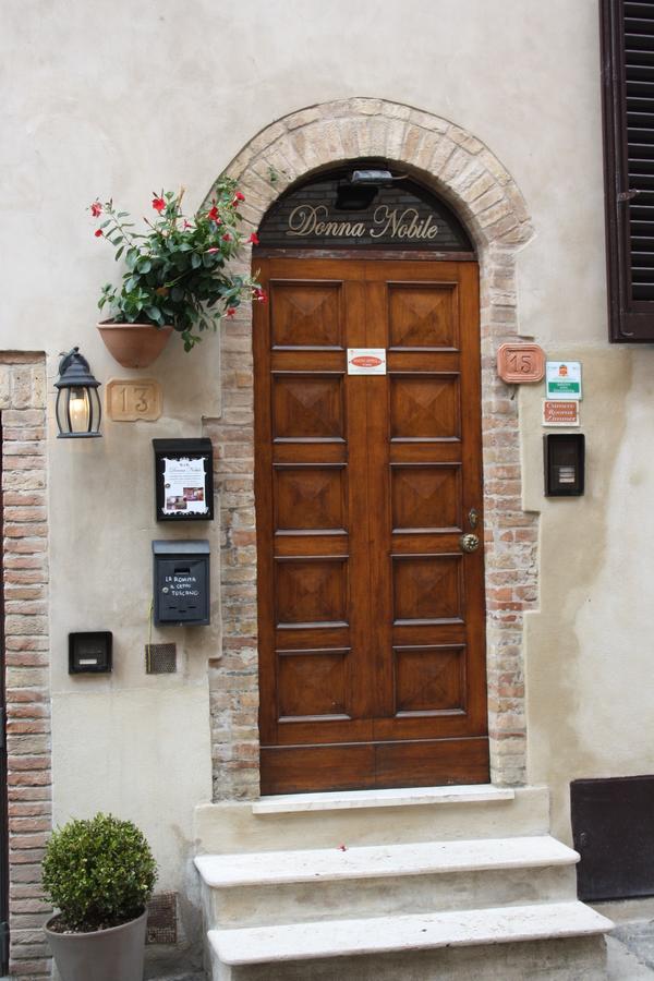 Donna Nobile Hotel San Gimignano Bagian luar foto