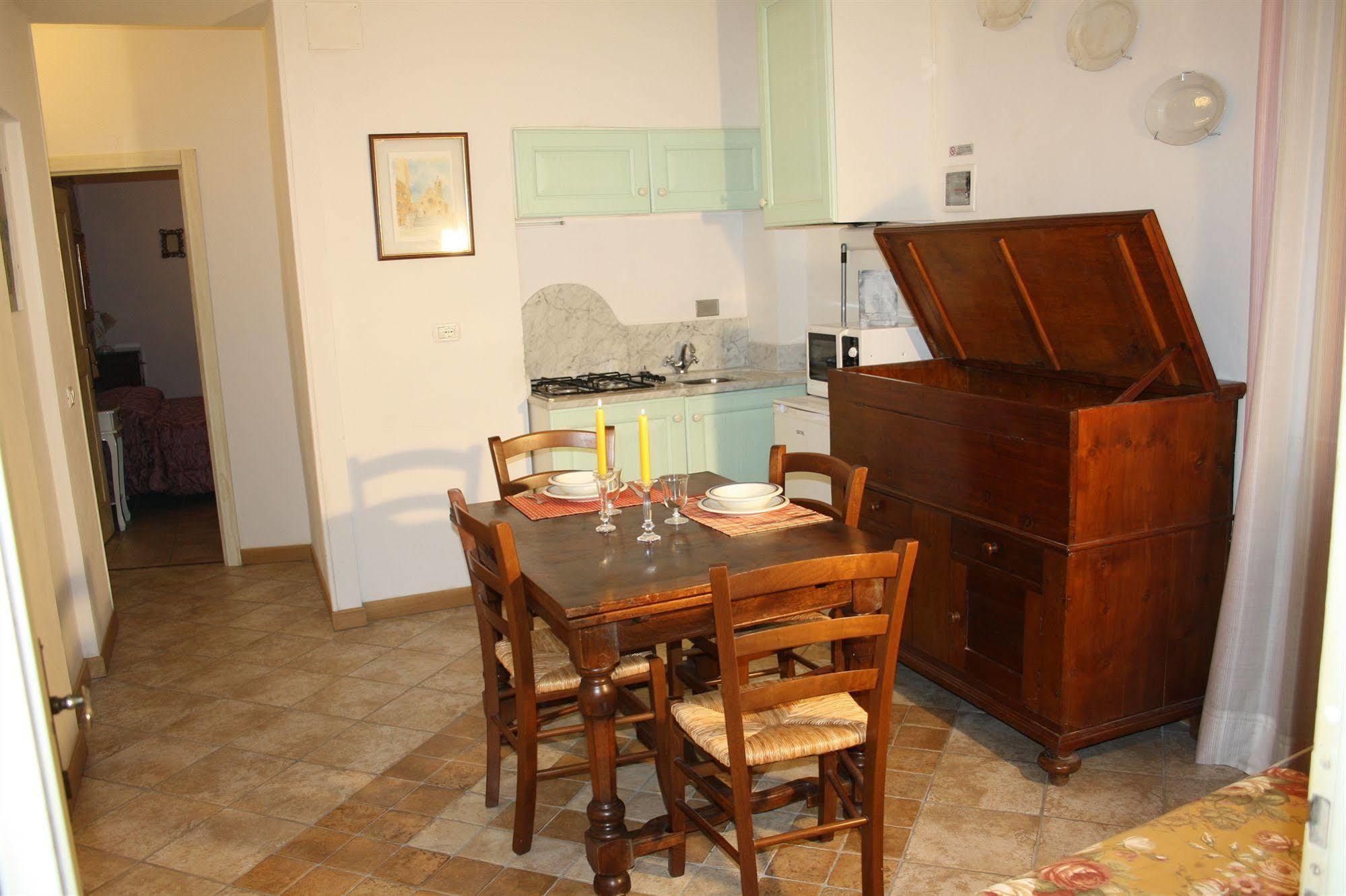 Donna Nobile Hotel San Gimignano Bagian luar foto